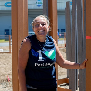 Jen Swanson Jen Swanson volunteering on community build site
