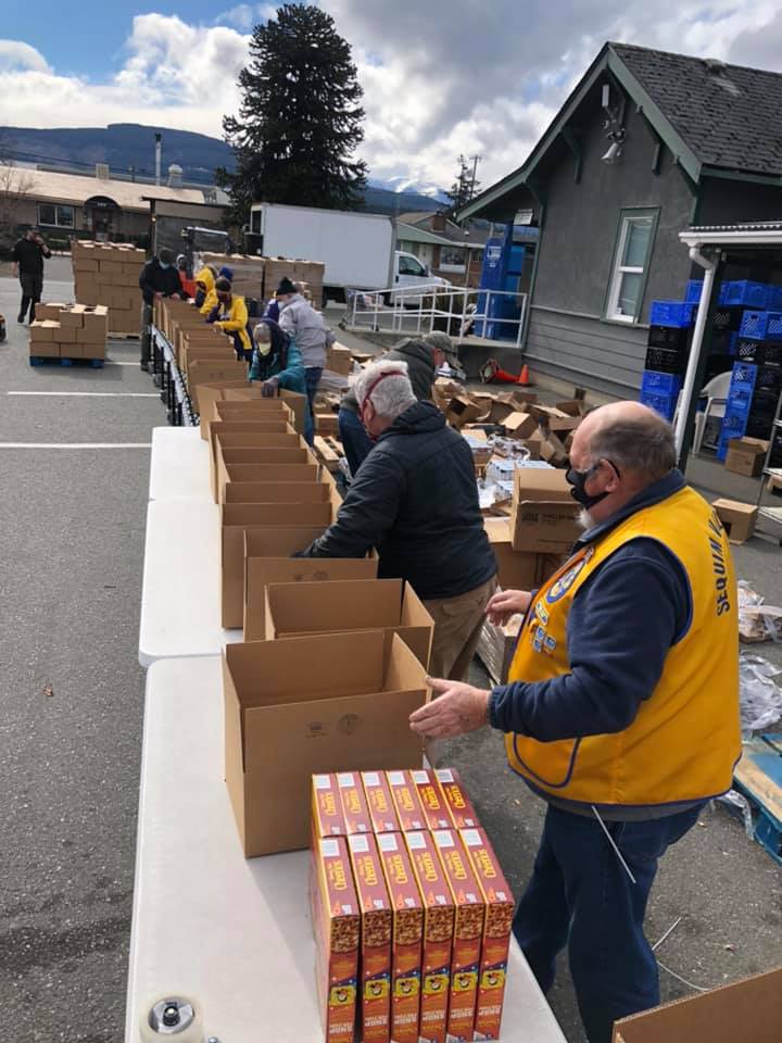 Volunteers at Sequim Food Bank