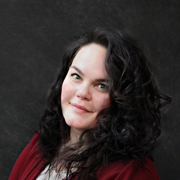 Headshot_Ebonnie Meyer